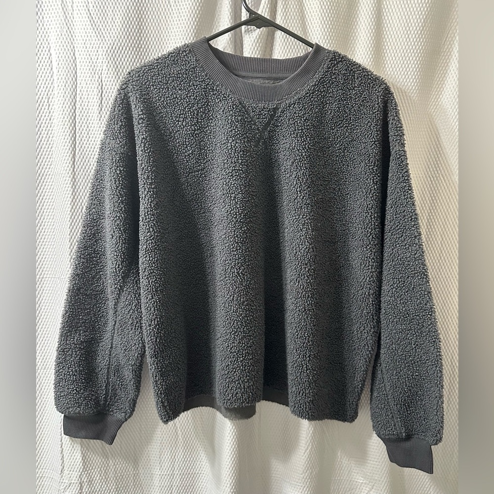American Eagle Sherpa Crew Neck Sweater